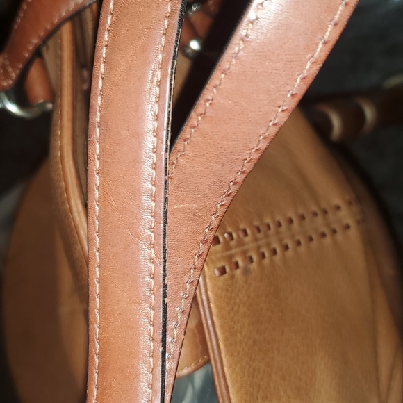 Fossil tote - Picture 3 of 7